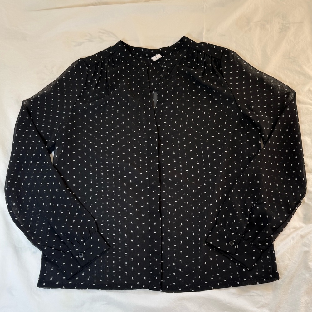 Old Navy Sheet Black and White Polka Dot Top XS